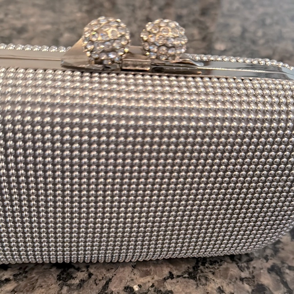 Lovely Silver ball Clutch Bag NWT - Picture 12 of 12